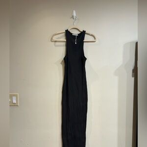 3/25🔵Ribbed Zara dress size S
